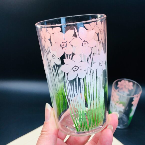 Mid Century Pastel Pink to Green Ombre Daffodils SET of 6 Water Juice Glass - Picture 8 of 9